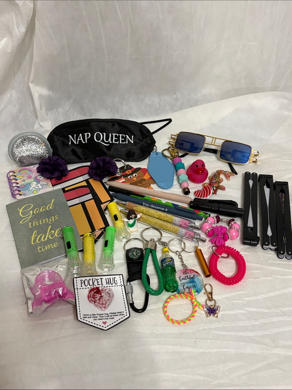 Buyers Appreciation Tokes Bundle of 40 items